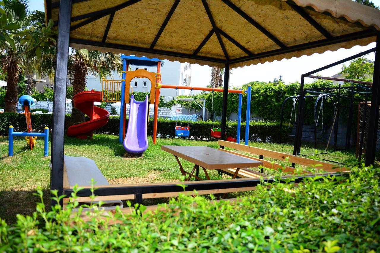 Andros Family Club Side Exterior foto